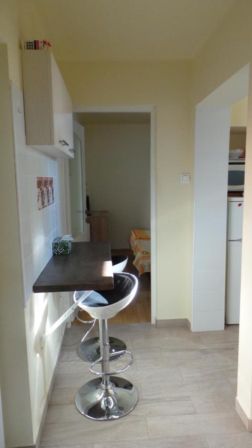 Rozalia Apartman Gyula Extérieur photo